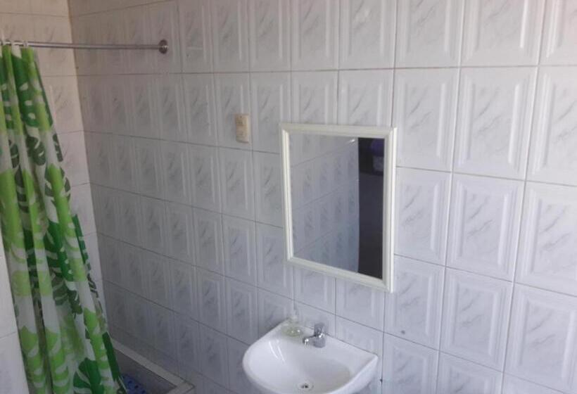 اتاق لوکس, Hostal Capricho De Carlitos