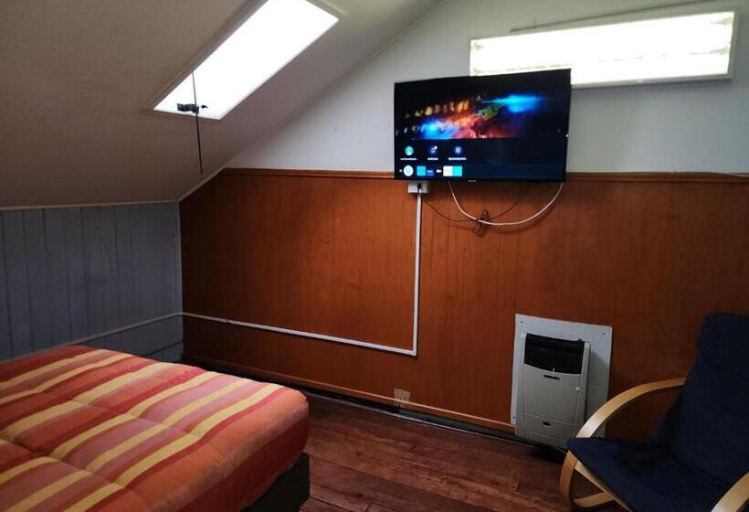 اتاق اکونومی, Hostal Capricho De Carlitos