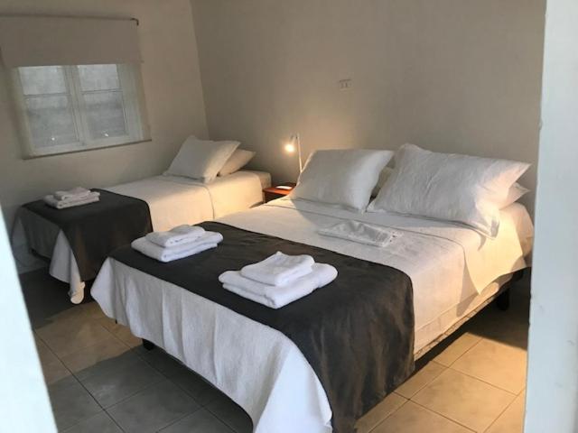 غرفة قياسية ثلاثية, Hostal Casa 95