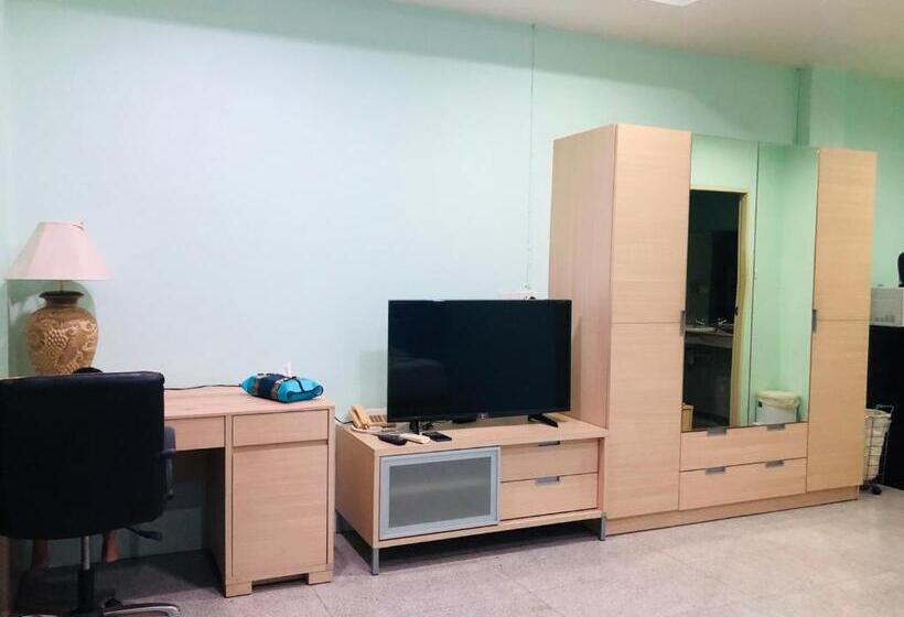 스탠다드 싱글 룸, A.k.terrace