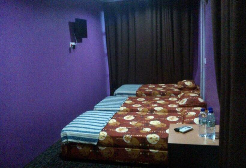 高级三人间, Hijrah Hotel Alor Setar