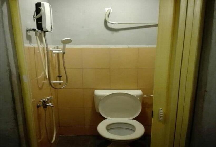 高级三人间, Hijrah Hotel Alor Setar