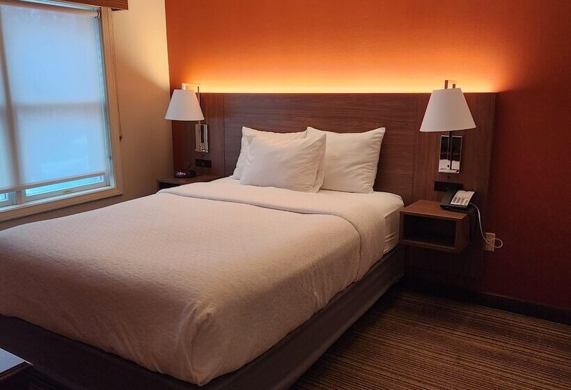 Люкс, Hawthorn Suites By Wyndham Erie