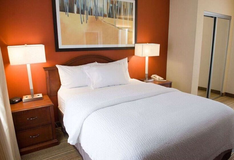 Люкс Адаптированный для Инвалидов, Hawthorn Suites By Wyndham Erie
