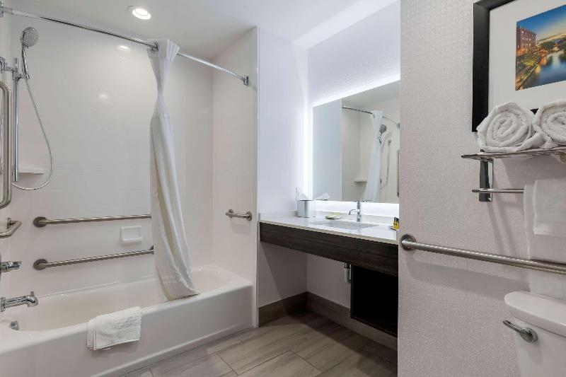 Стандартный Номер Кровать Кинг, Rodeway Inn Escondido Downtown