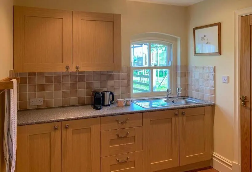 Deluxe-studio, Hollies Farm B&b