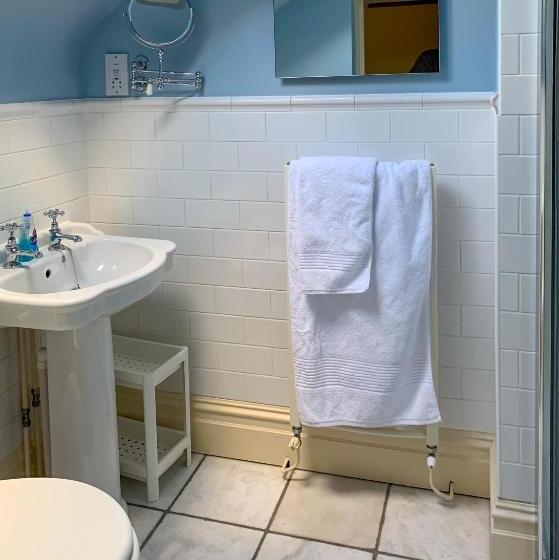 اتاق لوکس با چشم‌انداز باغ, Hollies Farm B&b