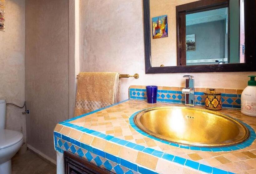 اتاق لوکس, Riad Bien Ici