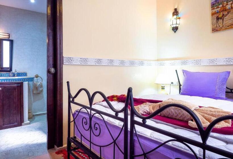 اتاق لوکس سه تخته, Riad Bien Ici