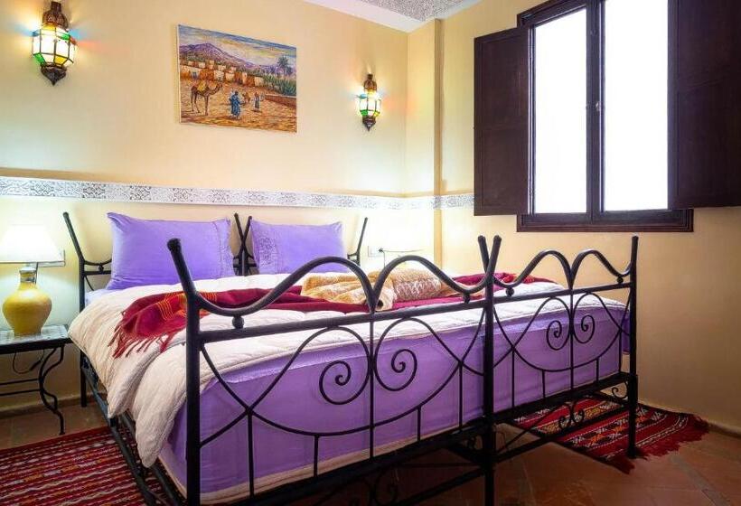 اتاق لوکس سه تخته, Riad Bien Ici