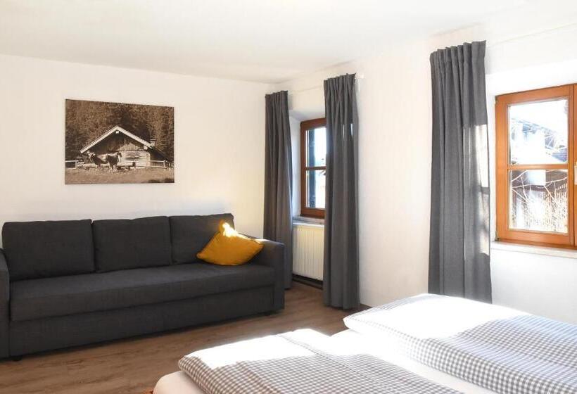 Номер Стандарт, Alps Hostel