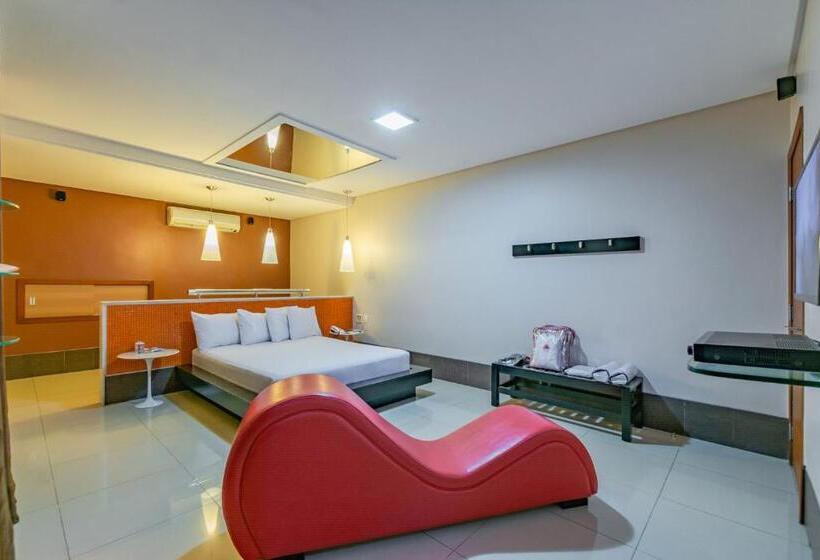 اتاق لوکس, Assahi Motel