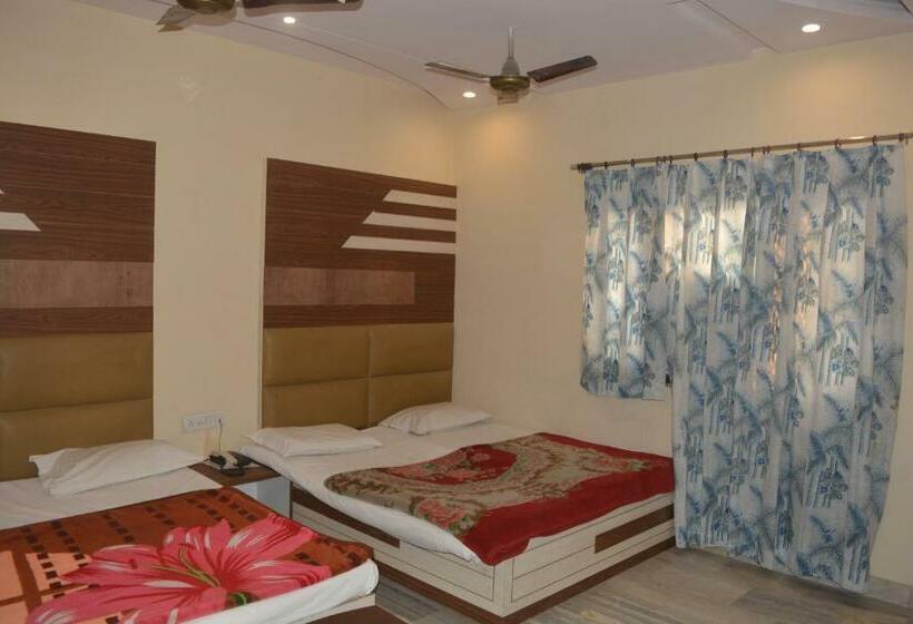 اتاق لوکس چهار تخته, Marwari