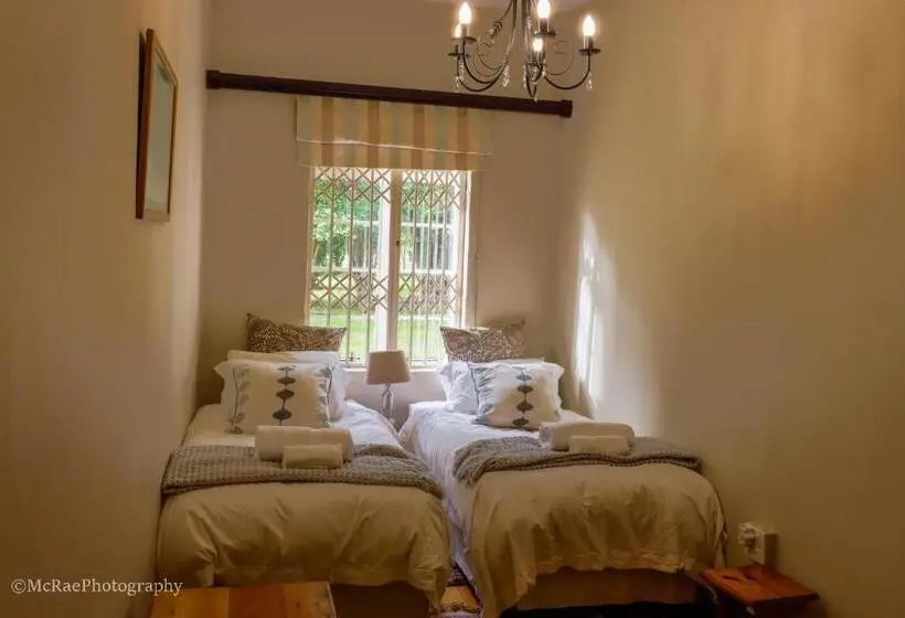 ４ベッドルームハウス, Milky Lane Cottage