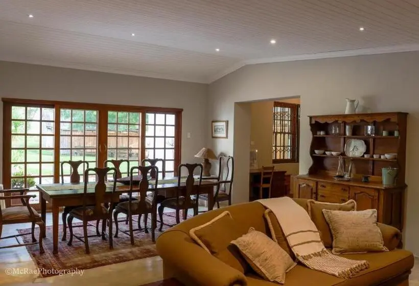 ４ベッドルームハウス, Milky Lane Cottage