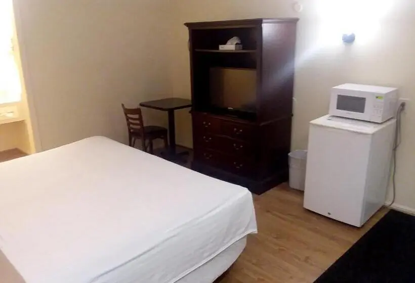 キングサイズベッドのスタンダードルーム, Walton Inn