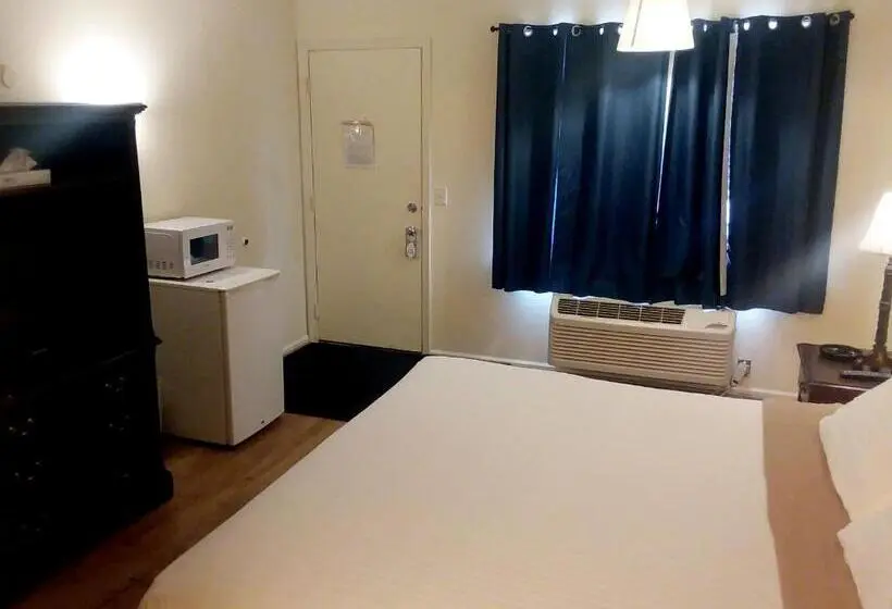 キングサイズベッドのスタンダードルーム, Walton Inn
