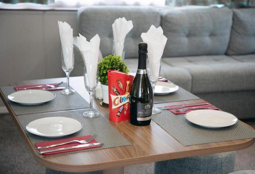 غرفة قياسية, 51 Lytchett Bay View, 3 Bed, Rockley Park Poole