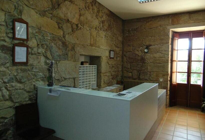 Economy Triple Room, Pazo Pias P