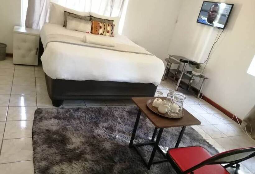 اتاق استاندارد, Emperor S Inn