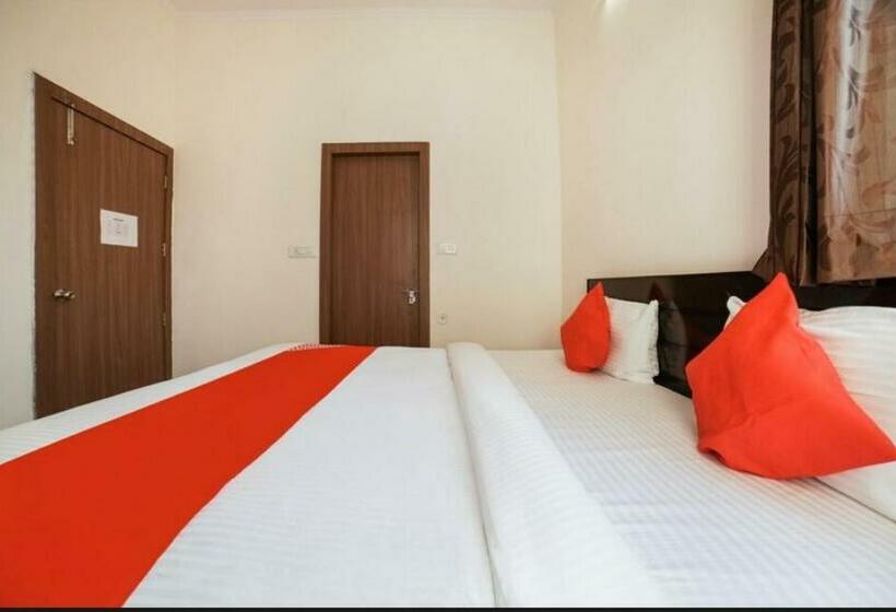 デラックスルーム, Arrow 19