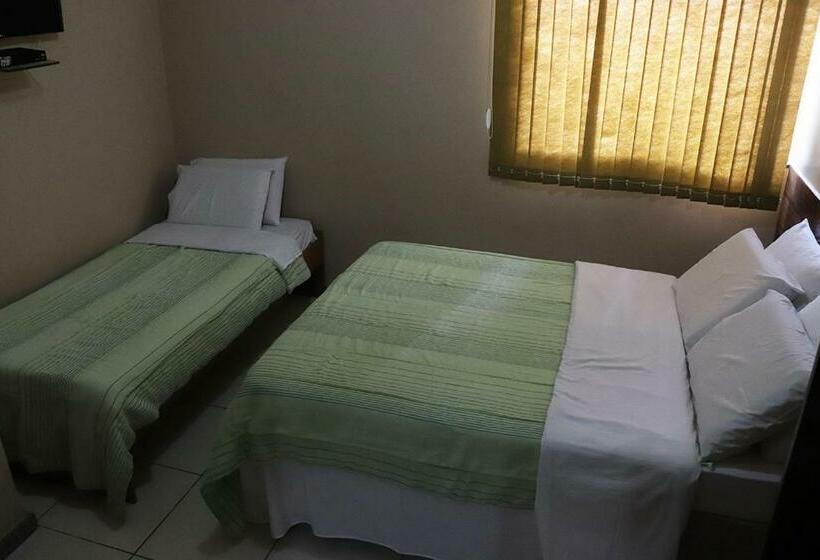 家庭间, Pousada Do Sol