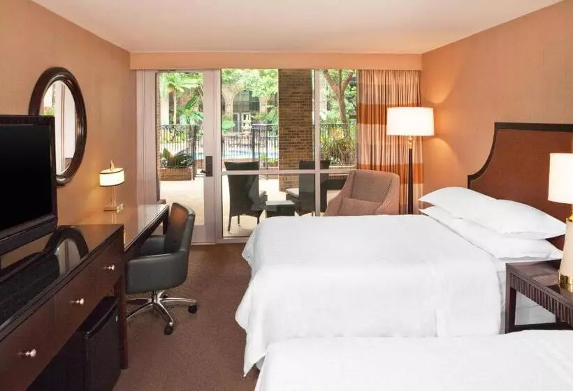 ２ダブルベッドのスタンダードルーム, Courtland Grand Hotel, Trademark Collection by Wyndham Former Sheraton Atlanta