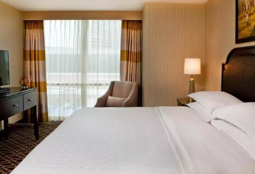 キングサイズベッドのエクゼクティブ, Courtland Grand Hotel, Trademark Collection by Wyndham Former Sheraton Atlanta