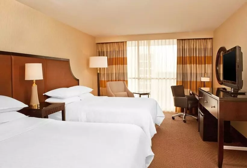 デラックスルーム, Courtland Grand Hotel, Trademark Collection by Wyndham Former Sheraton Atlanta
