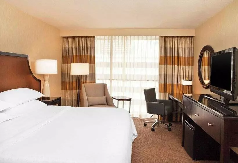 デラックスルーム, Courtland Grand Hotel, Trademark Collection by Wyndham Former Sheraton Atlanta