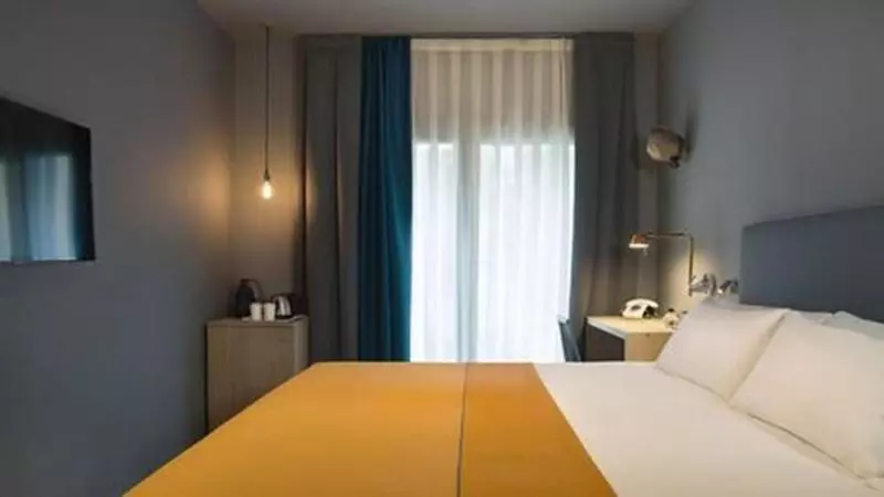キングサイズベッドのスタンダードルーム, Courtland Grand Hotel, Trademark Collection by Wyndham Former Sheraton Atlanta