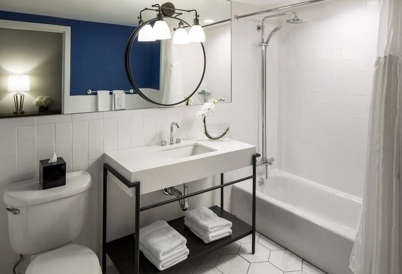Номер Стандарт, Indigo Boston Garden, An Ihg
