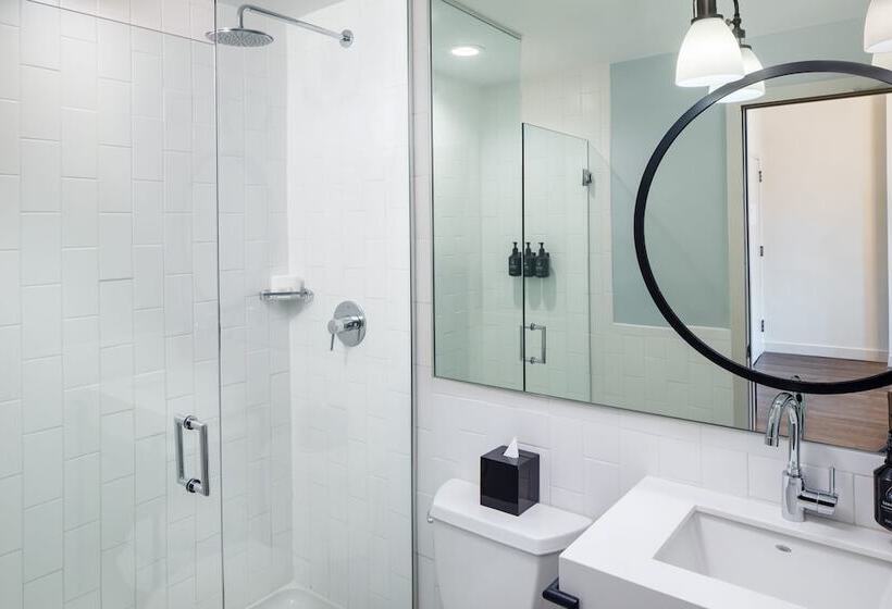 ２ダブルベッドのスタンダードルーム, Indigo Boston Garden, An Ihg