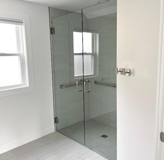 غرفة قياسية لذوى الاحتياجات الخاصة, Kingfisher Harwich Port