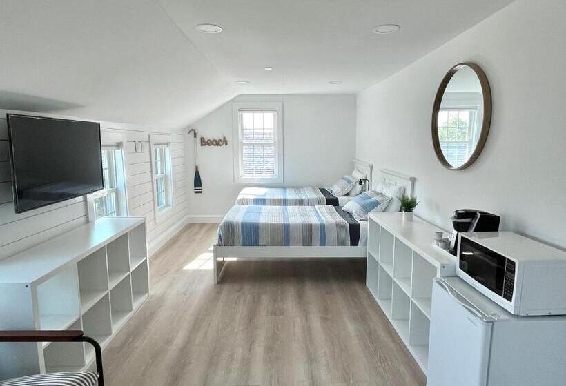 Family Suite, Kingfisher Harwich Port