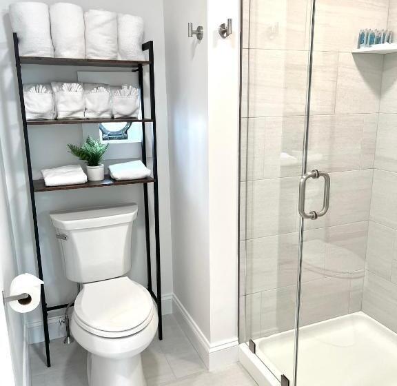 شقة غرفة واحدة, Kingfisher Harwich Port