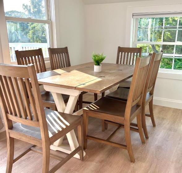 شقة غرفة واحدة, Kingfisher Harwich Port