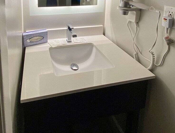 带2个双人床的标准工作室, Quality Inn South Lake Tahoe