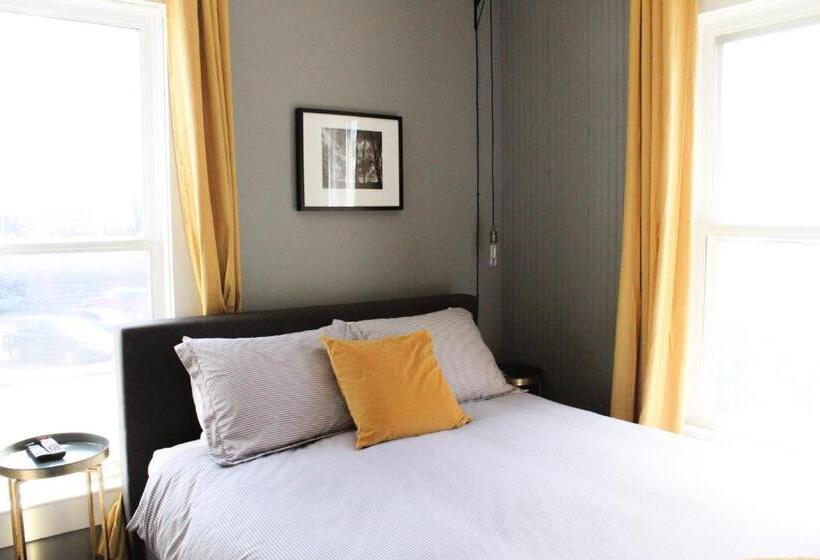 标准间, Shelburne