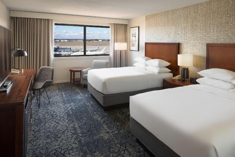 اتاق استاندارد, Sheraton Hartford Hotel At Bradley Airport
