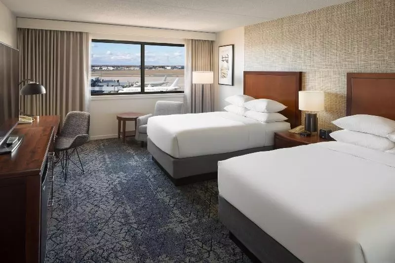 اتاق استاندارد, Sheraton Hartford Hotel At Bradley Airport