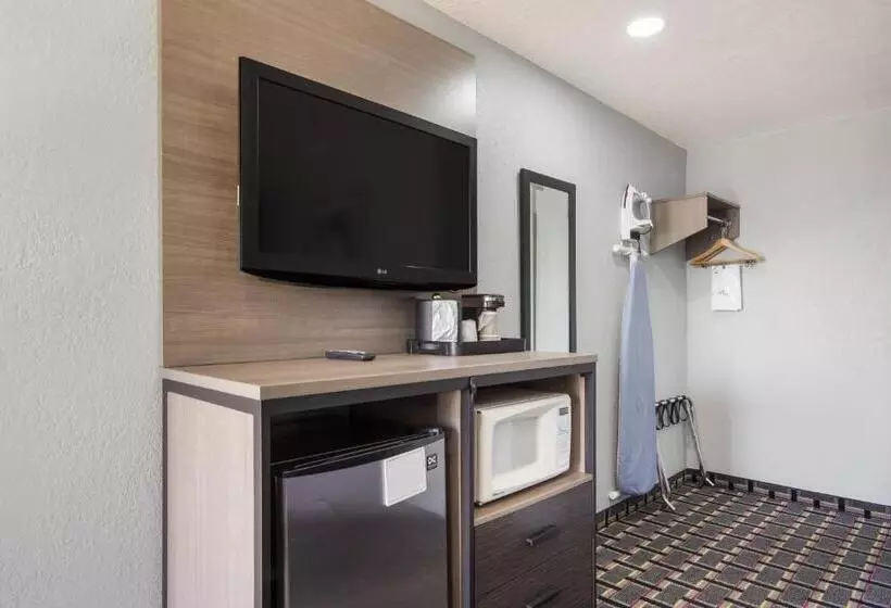 スタンダードルーム, Knights Inn And Suites Salem