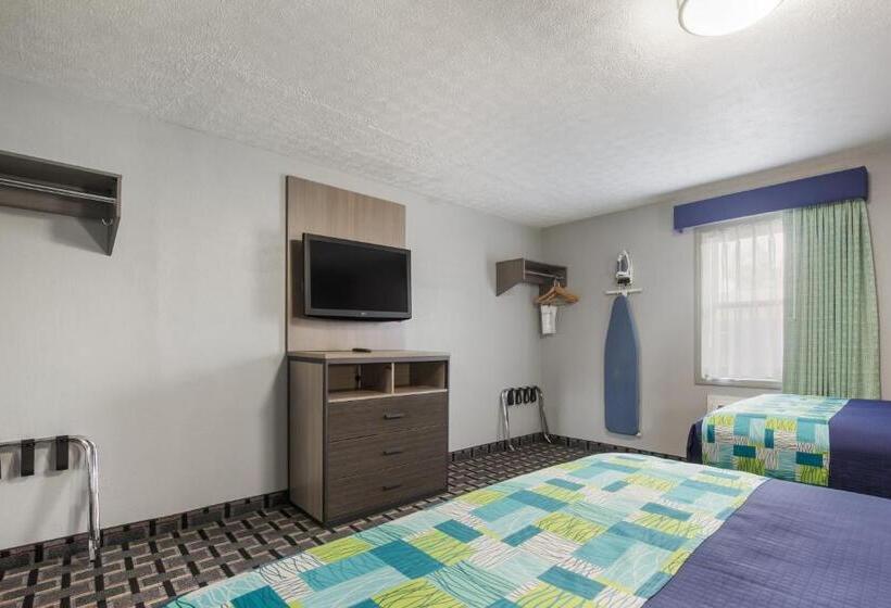 جناح ديلوكس, Knights Inn And Suites Salem