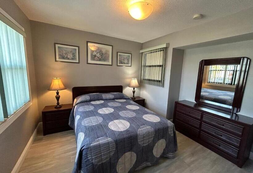 شقة غرفة واحدة, Sails Resort Motel