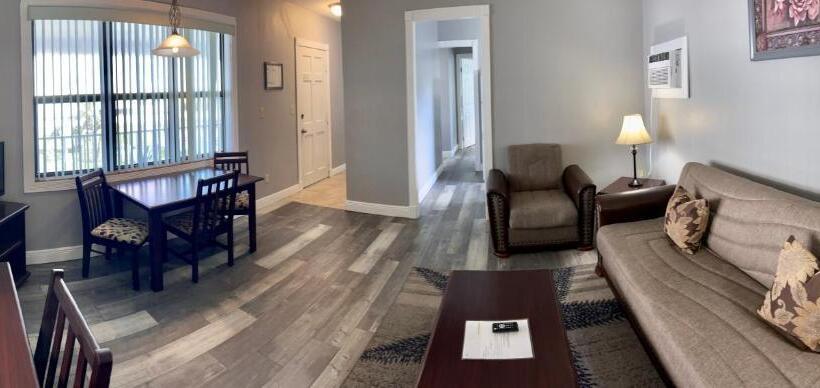 شقة غرفة واحدة ذات إطلالة, Sails Resort Motel