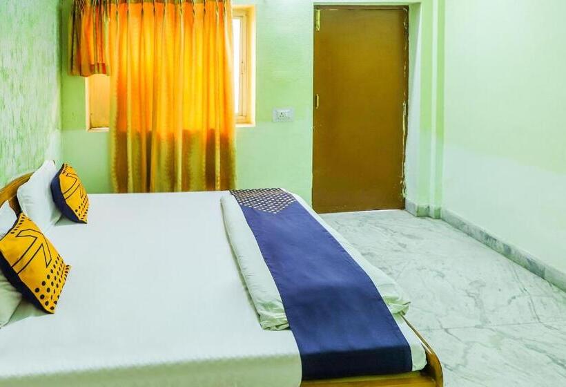 标准三人间, Spot On Nanki Palace