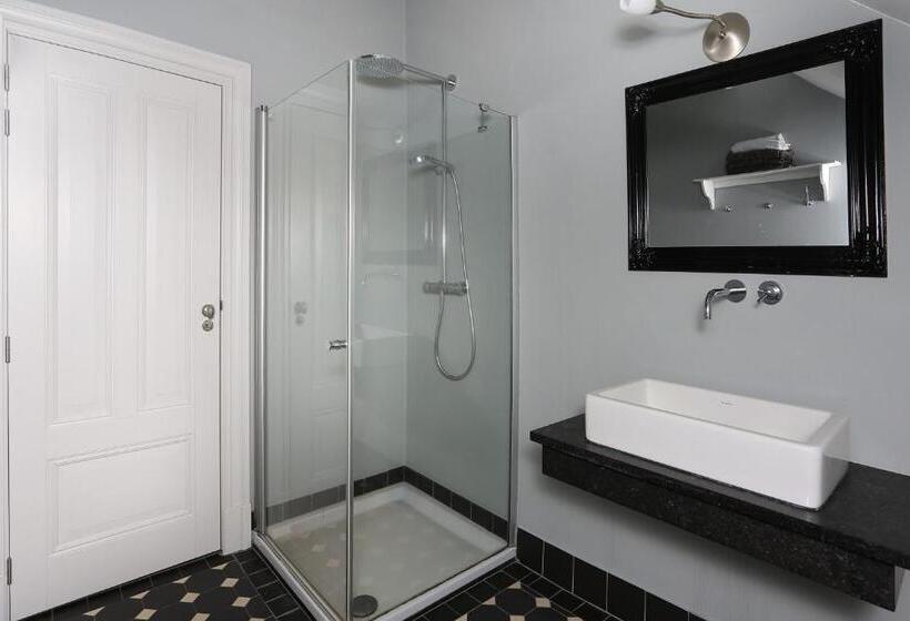 스탠다드 룸 공동 욕실, A Bascule Bed And Breakfast Maastricht