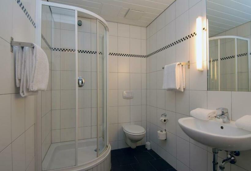 スタンダードシングルルーム, Auszeit Das Hotel Schweitenkirchen