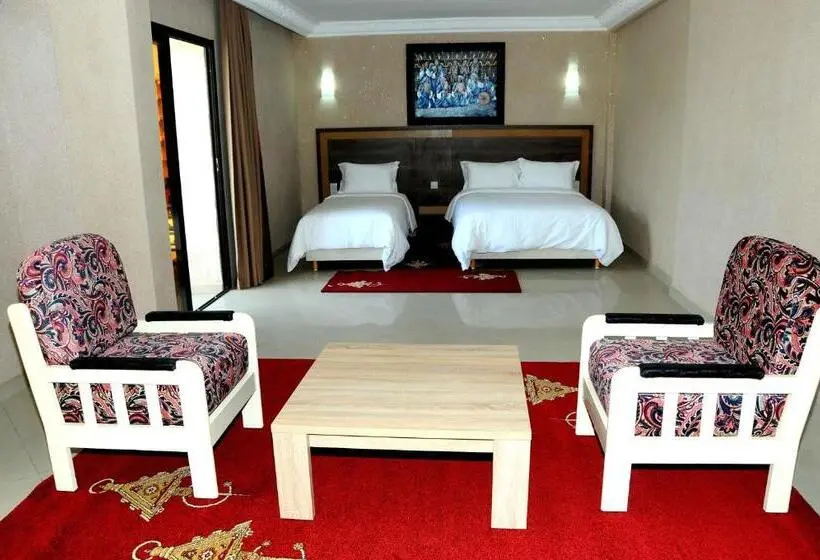 سوییت, Al Madina