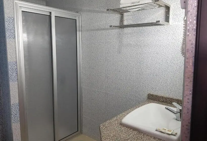سوییت, Al Madina